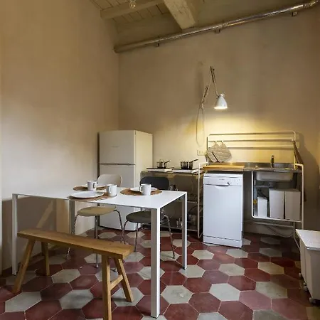 Del Poeta - Smart Holiday * Mantova